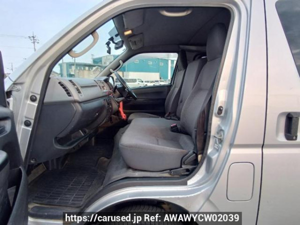 Used 2010 MT toyota hiace-van KDH206V Image[14]