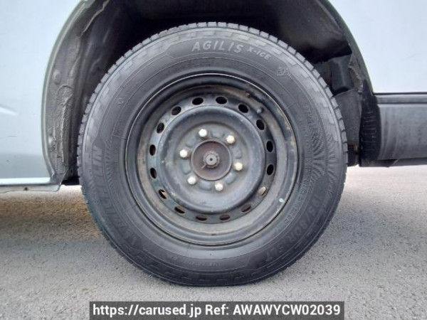 Used 2010 MT toyota hiace-van KDH206V Image[27]