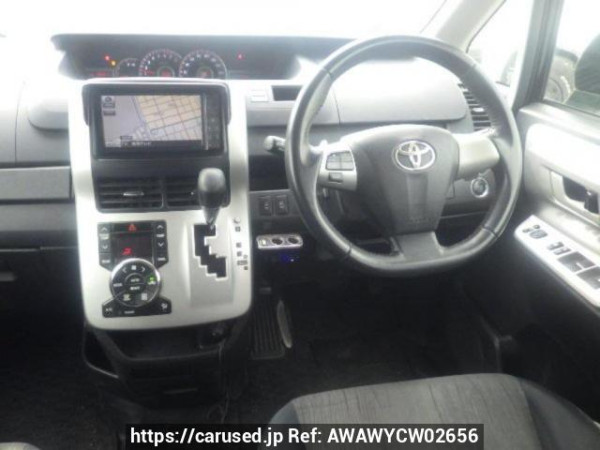 Used 2010 AT toyota noah ZRR75W Image[18]