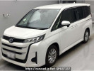 Toyota Noah ZWR90W