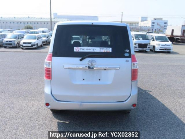 Used 2010 AT toyota noah ZRR70G Image[5]