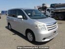 Toyota Noah ZRR70G
