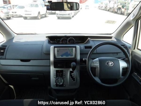 Used 2009 AT toyota noah ZRR70G Image[18]