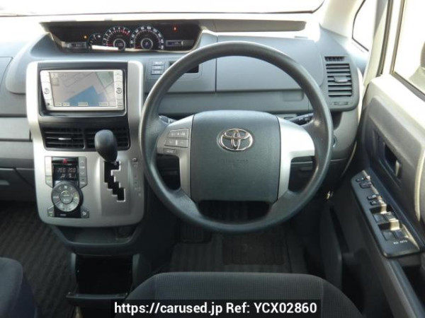 Used 2009 AT toyota noah ZRR70G Image[20]