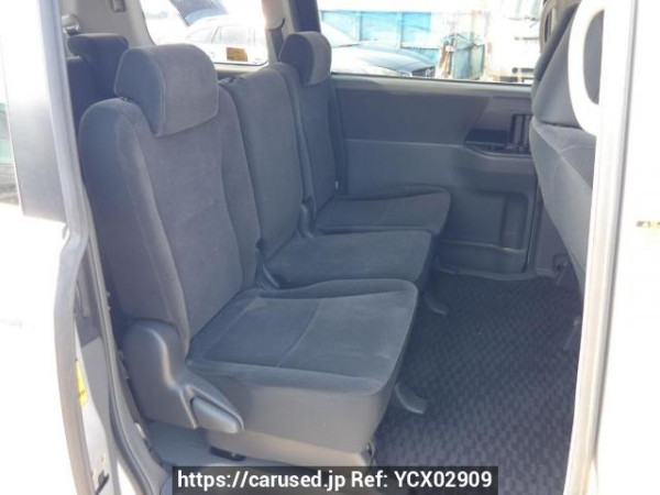 Used 2009 AT toyota noah ZRR70G Image[15]