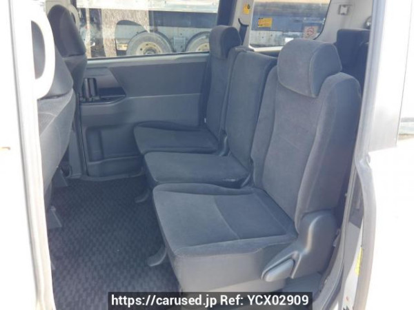 Used 2009 AT toyota noah ZRR70G Image[16]