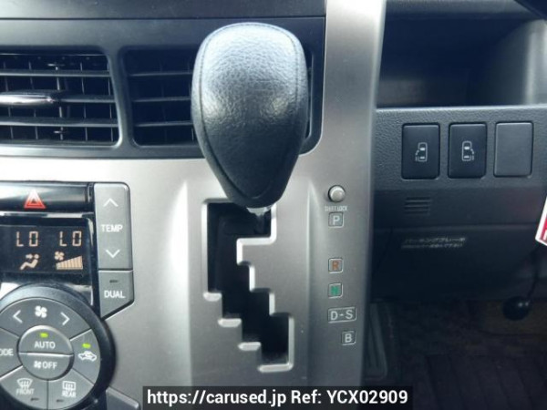 Used 2009 AT toyota noah ZRR70G Image[26]