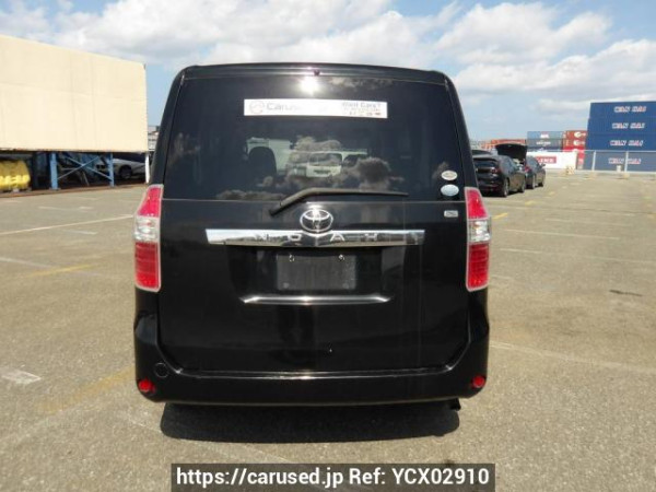 Used 2008 AT toyota noah ZRR70G Image[5]