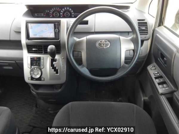 Used 2008 AT toyota noah ZRR70G Image[20]