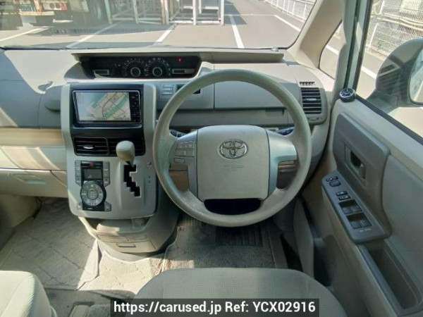 Used 2009 AT toyota noah ZRR70G Image[20]