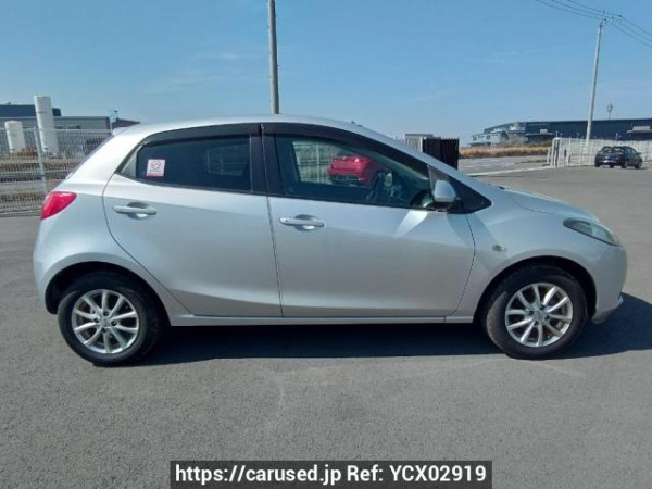 Used 2010 AT mazda demio DE3FS Image[7]