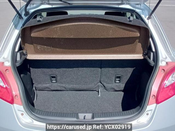 Used 2010 AT mazda demio DE3FS Image[15]