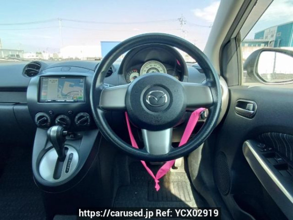 Used 2010 AT mazda demio DE3FS Image[18]