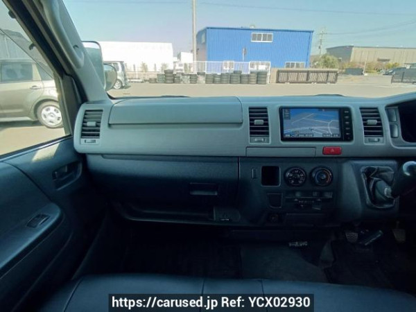 Used 2006 MT toyota regiusace-van KDH200V Image[18]