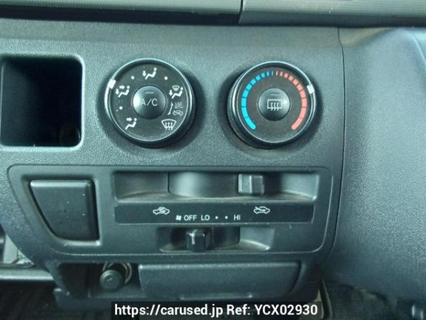 Used 2006 MT toyota regiusace-van KDH200V Image[24]