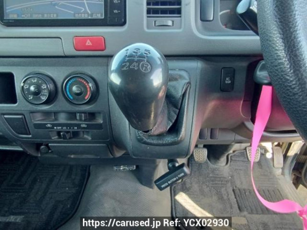 Used 2006 MT toyota regiusace-van KDH200V Image[25]