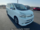 Toyota Voxy ZRR70W