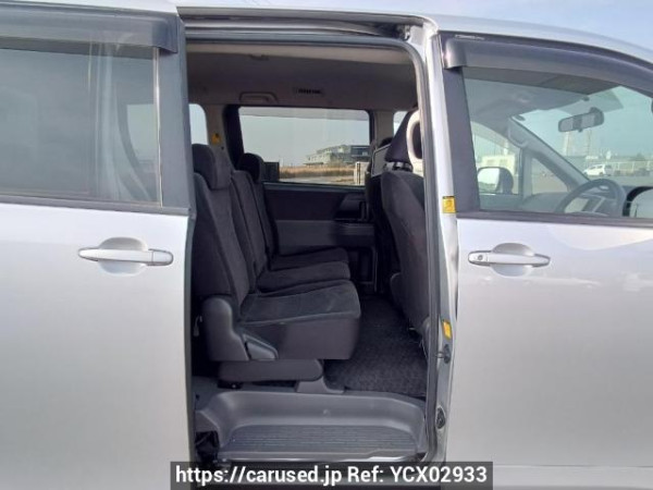 Used 2010 AT toyota noah ZRR70G Image[14]