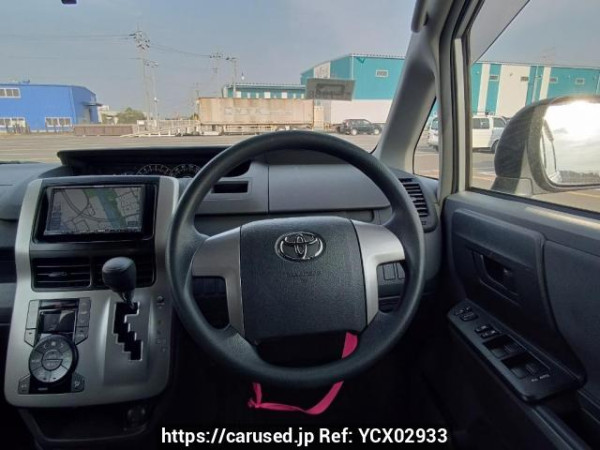 Used 2010 AT toyota noah ZRR70G Image[20]
