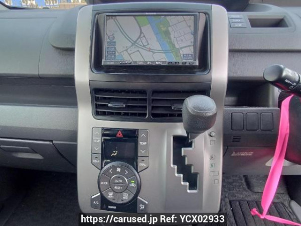 Used 2010 AT toyota noah ZRR70G Image[23]