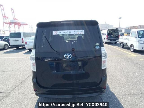 Used 2007 AT toyota noah ZRR70G Image[5]