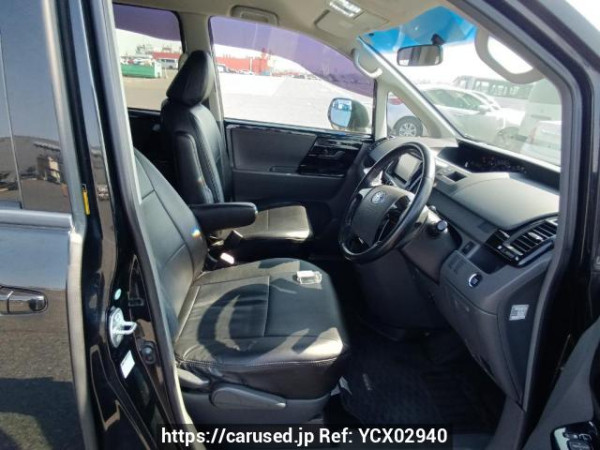 Used 2007 AT toyota noah ZRR70G Image[11]