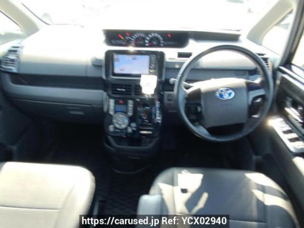 Used 2007 AT toyota noah ZRR70G Image[17]