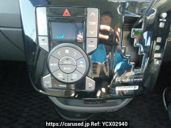 Used 2007 AT toyota noah ZRR70G Image[23]