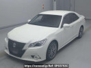 Toyota Crown GRS210