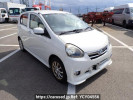 Daihatsu Mira e:S LA300S