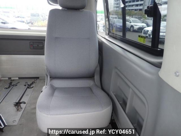 Used 2005 AT toyota hiace-van KDH205K Image[15]