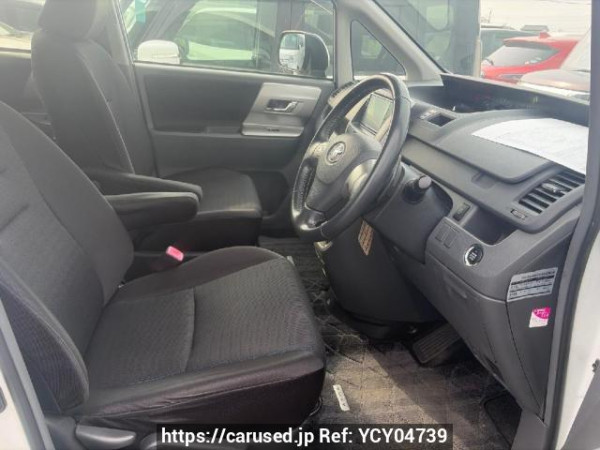 Used 2009 AT toyota voxy ZRR70W Image[8]