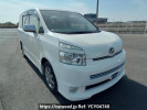 Toyota Voxy ZRR70W