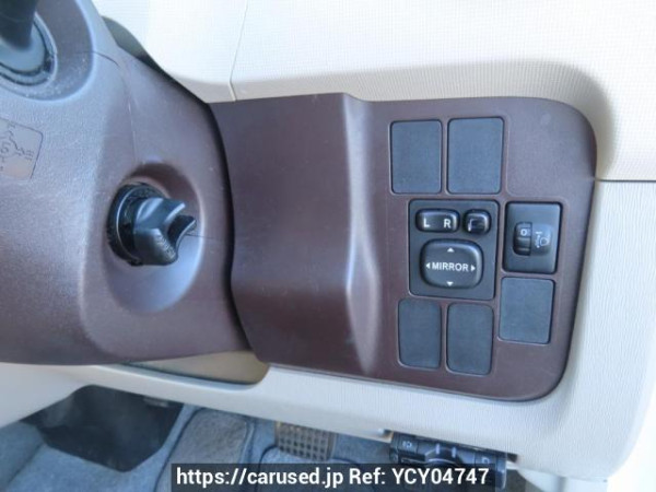 Used 2011 AT toyota passo KGC30 Image[27]