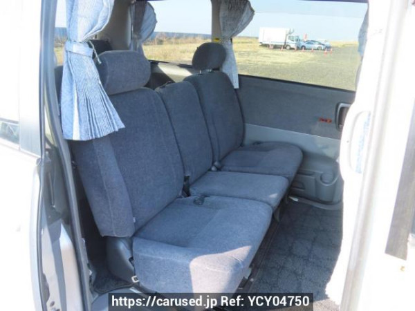 Used 2005 AT toyota noah AZR60G Image[18]