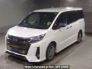 Toyota Noah ZWR80W
