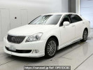 Toyota Crown Majesta URS206