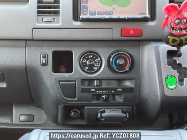 Used 2004 AT toyota hiace-van KDH205V Image[23]
