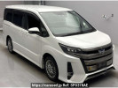 Toyota Noah ZWR80W