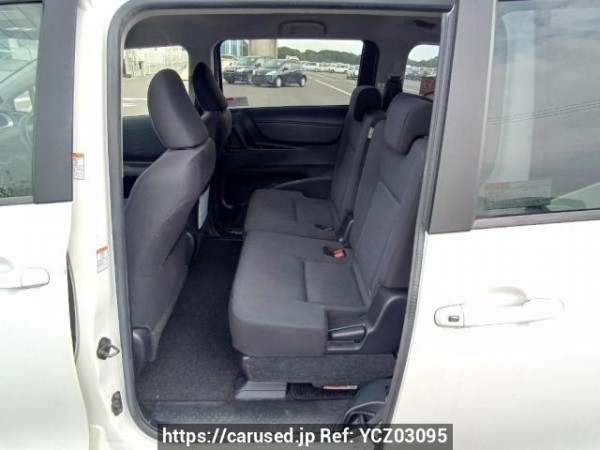 Used 2017 AT toyota sienta NSP170G Image[16]