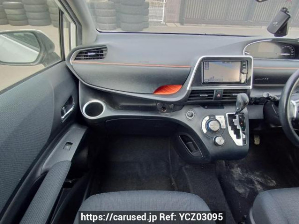 Used 2017 AT toyota sienta NSP170G Image[19]