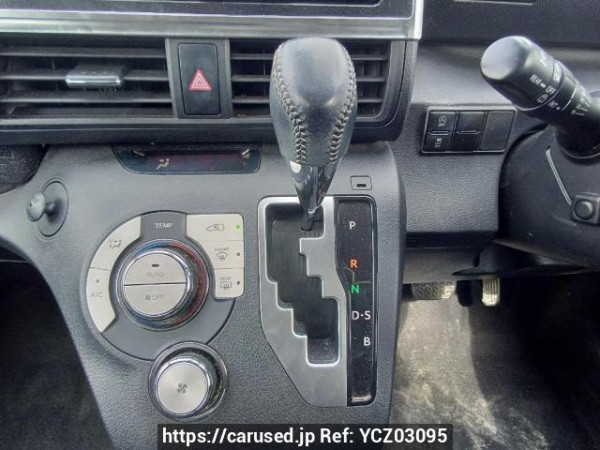 Used 2017 AT toyota sienta NSP170G Image[26]