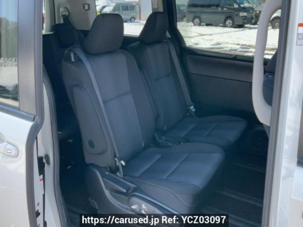 Used 2015 AT toyota noah ZRR85W Image[14]
