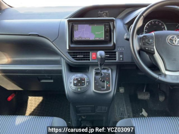 Used 2015 AT toyota noah ZRR85W Image[20]