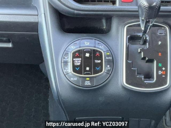 Used 2015 AT toyota noah ZRR85W Image[21]