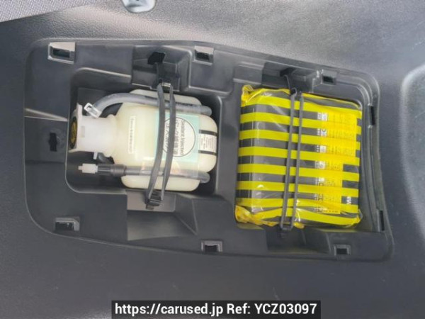 Used 2015 AT toyota noah ZRR85W Image[41]