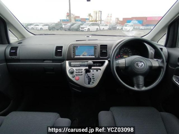Used 2003 AT toyota wish ZNE10G Image[17]