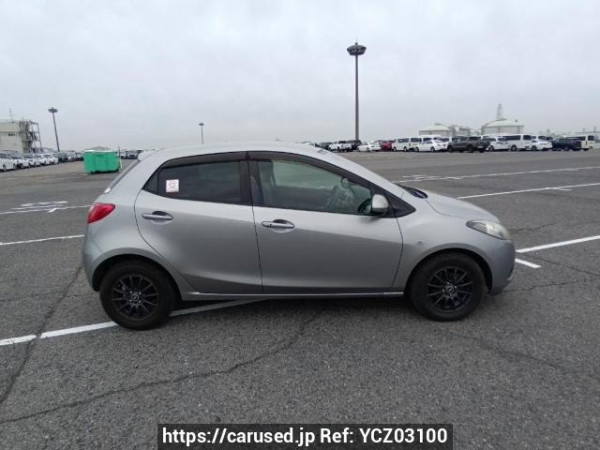 Used 2009 AT mazda demio DE3FS Image[7]