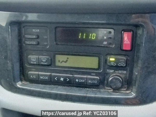 Used 2001 AT toyota regius-wagon RCH41W Image[23]