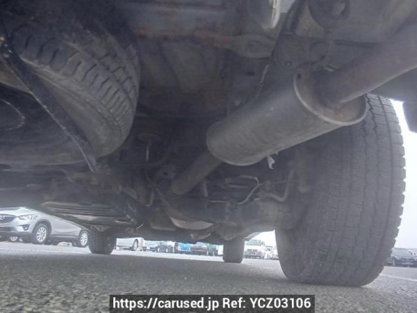 Used 2001 AT toyota regius-wagon RCH41W Image[37]
